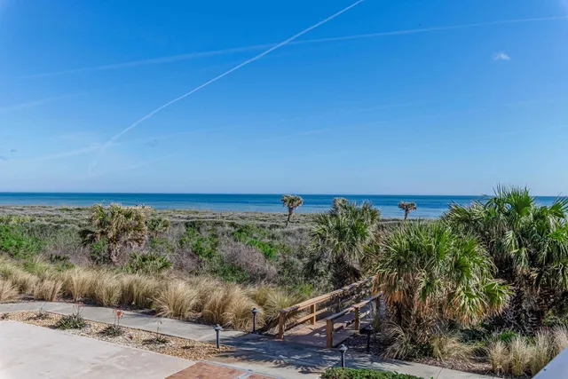 $530,000 | 104 Surfview Drive, Unit 2201, Palm Coast, FL 32137