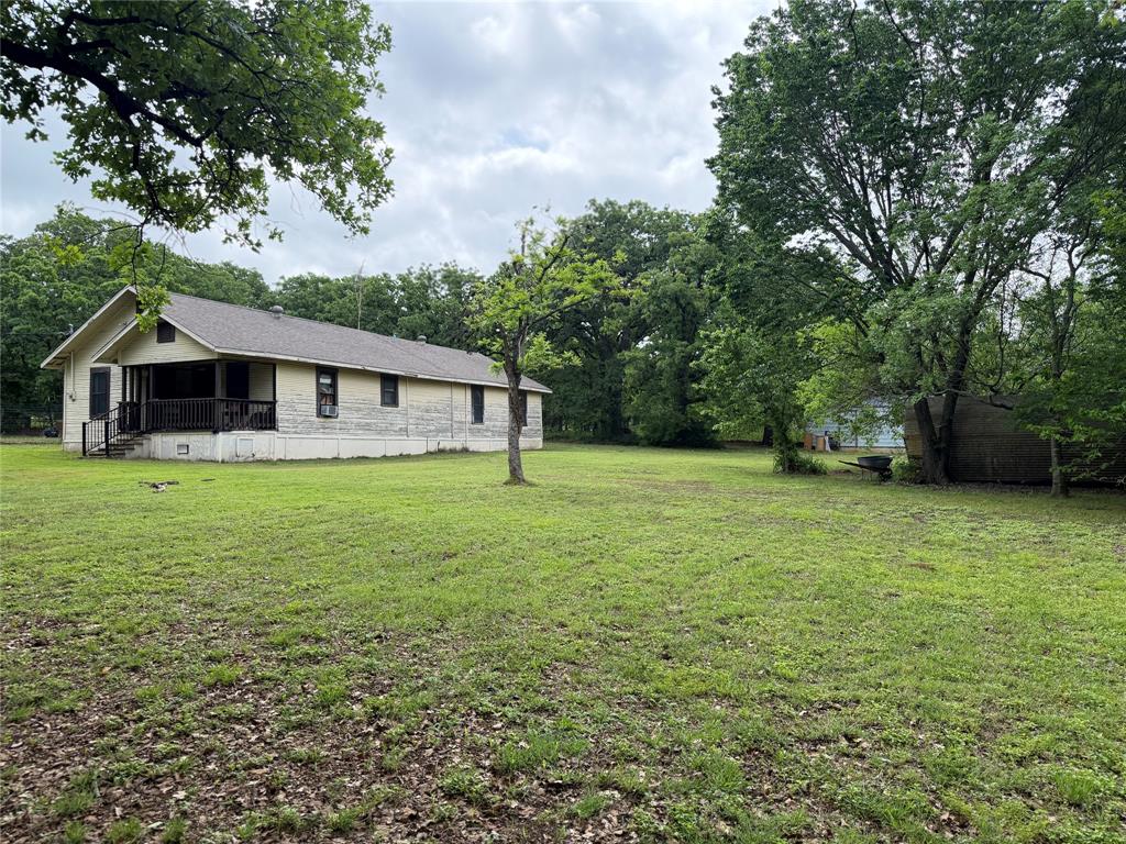 2512 Timber Road Burleson, TX 76028 - Photo 10 of 25 Gallery Image 10
