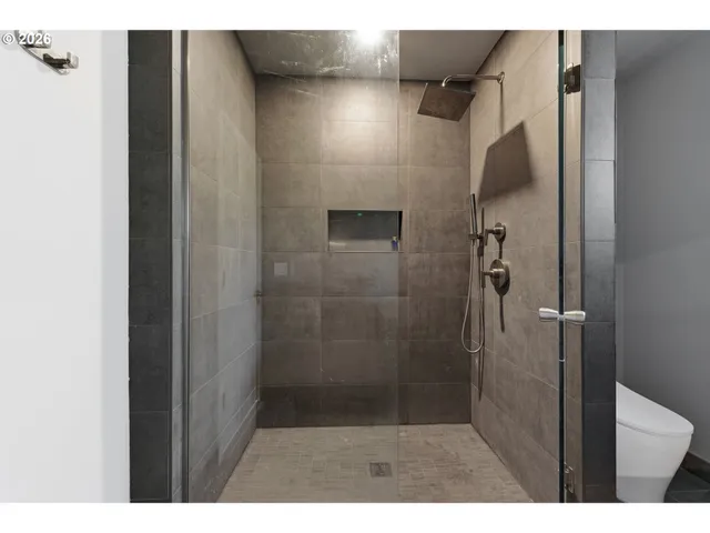 $599,900 | 275 East 39th Avenue, Eugene, OR 97405