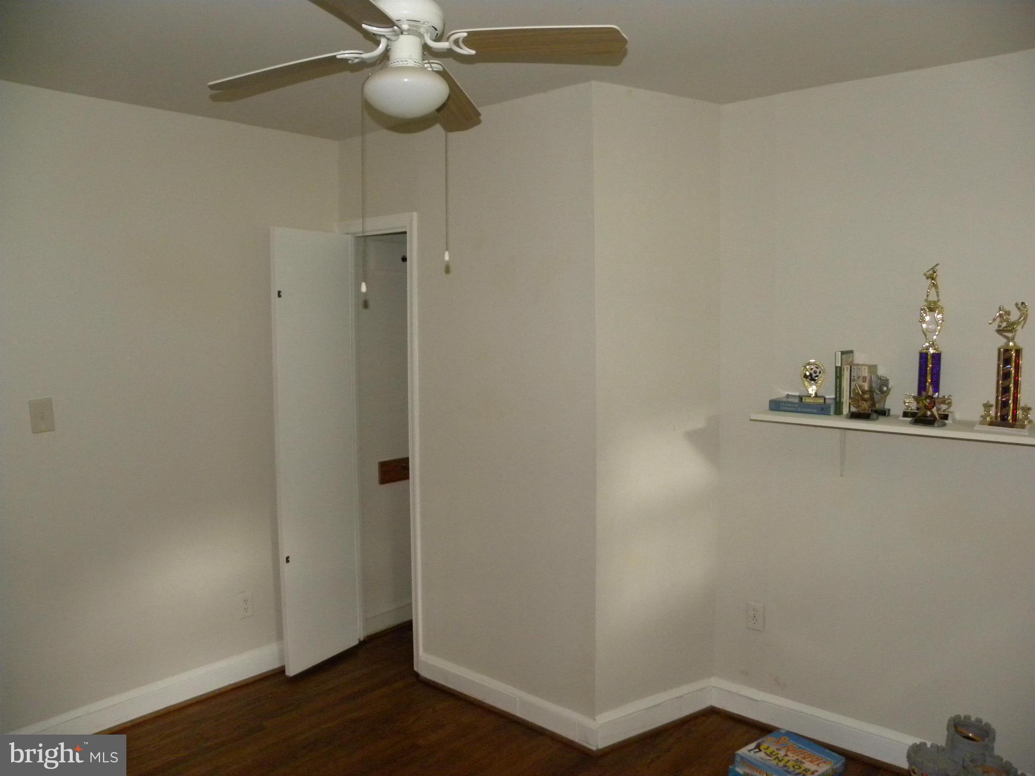 7391 Riley Road Warrenton, VA 20187 - Photo 14 of 30 Bedroom