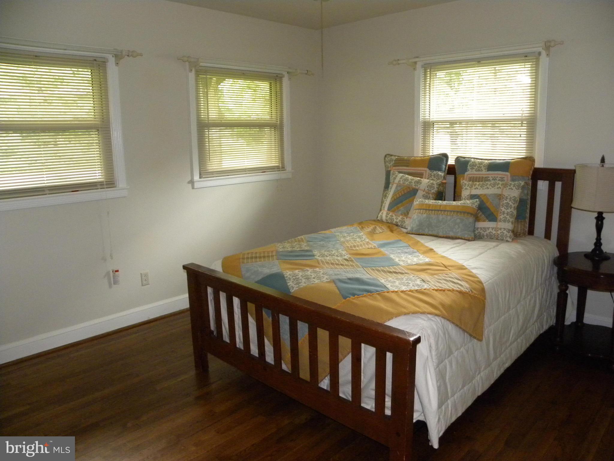 7391 Riley Road Warrenton, VA 20187 - Photo 16 of 30 Bedroom