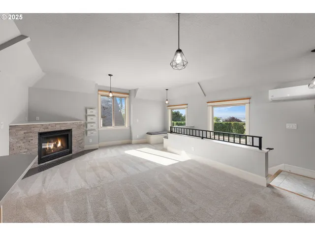 $1,549,000 | 2520 Southeast Ellsworth Road, Vancouver, WA 98664