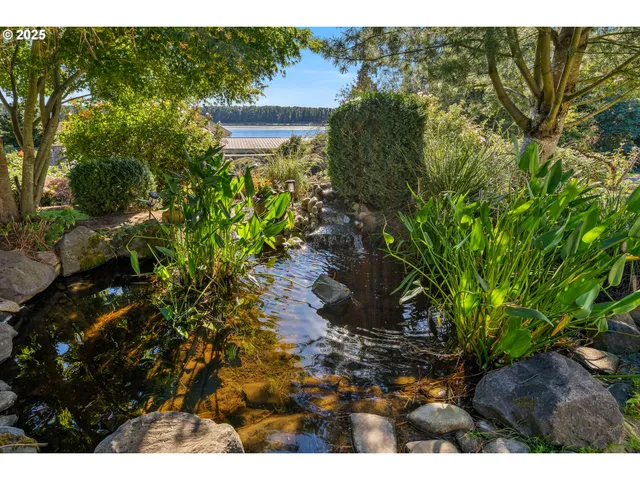 $1,549,000 | 2520 Southeast Ellsworth Road, Vancouver, WA 98664