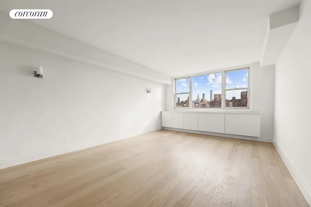 $1,675,000 | 61 Jane Street, Unit 16G | West Village