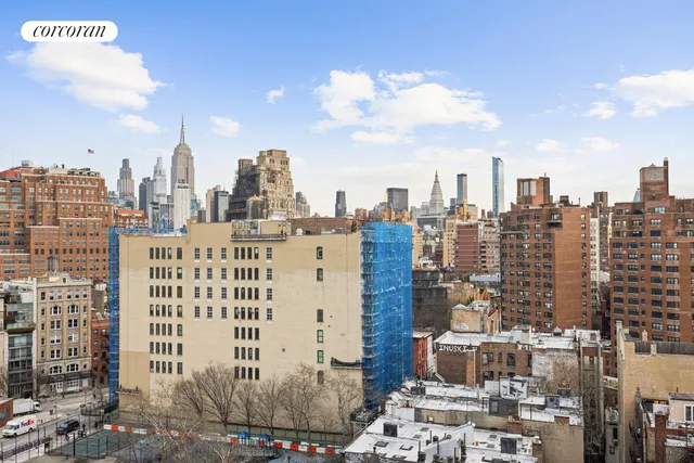 $1,675,000 | 61 Jane Street, Unit 16G | West Village