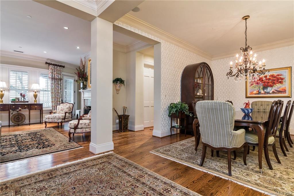 178 Cherokee Road Charlotte, NC 28207 - Photo 2 of 24 Gallery Image 2