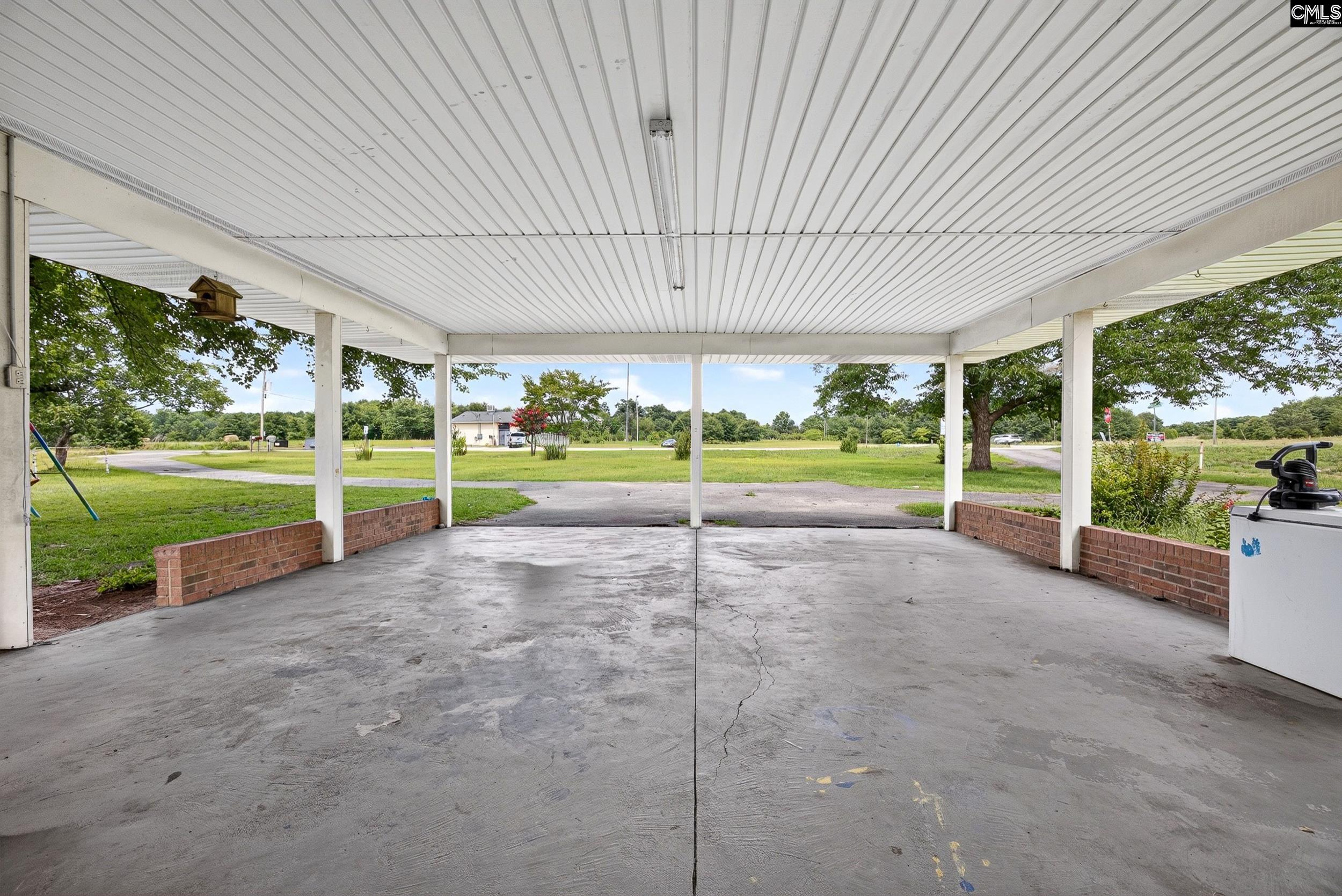 4516 Augusta Highway Gilbert, SC 29054 - Photo 22 of 24