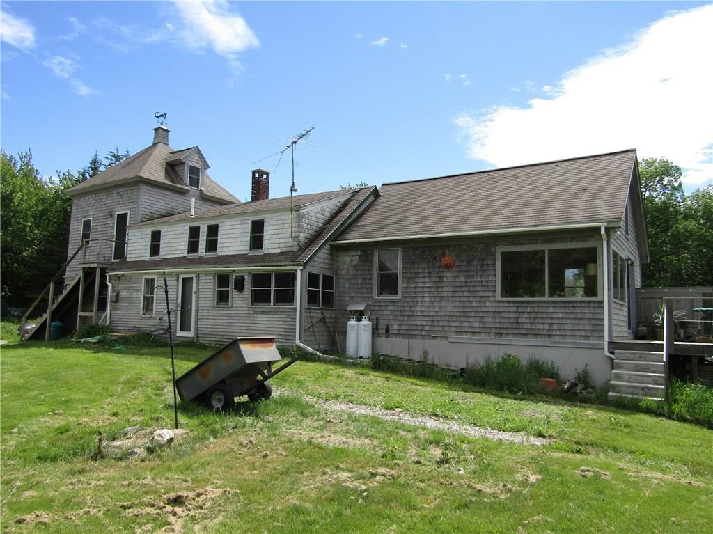 16 Warr Road Stonington, ME 04681 - Photo 4 of 33 Main house