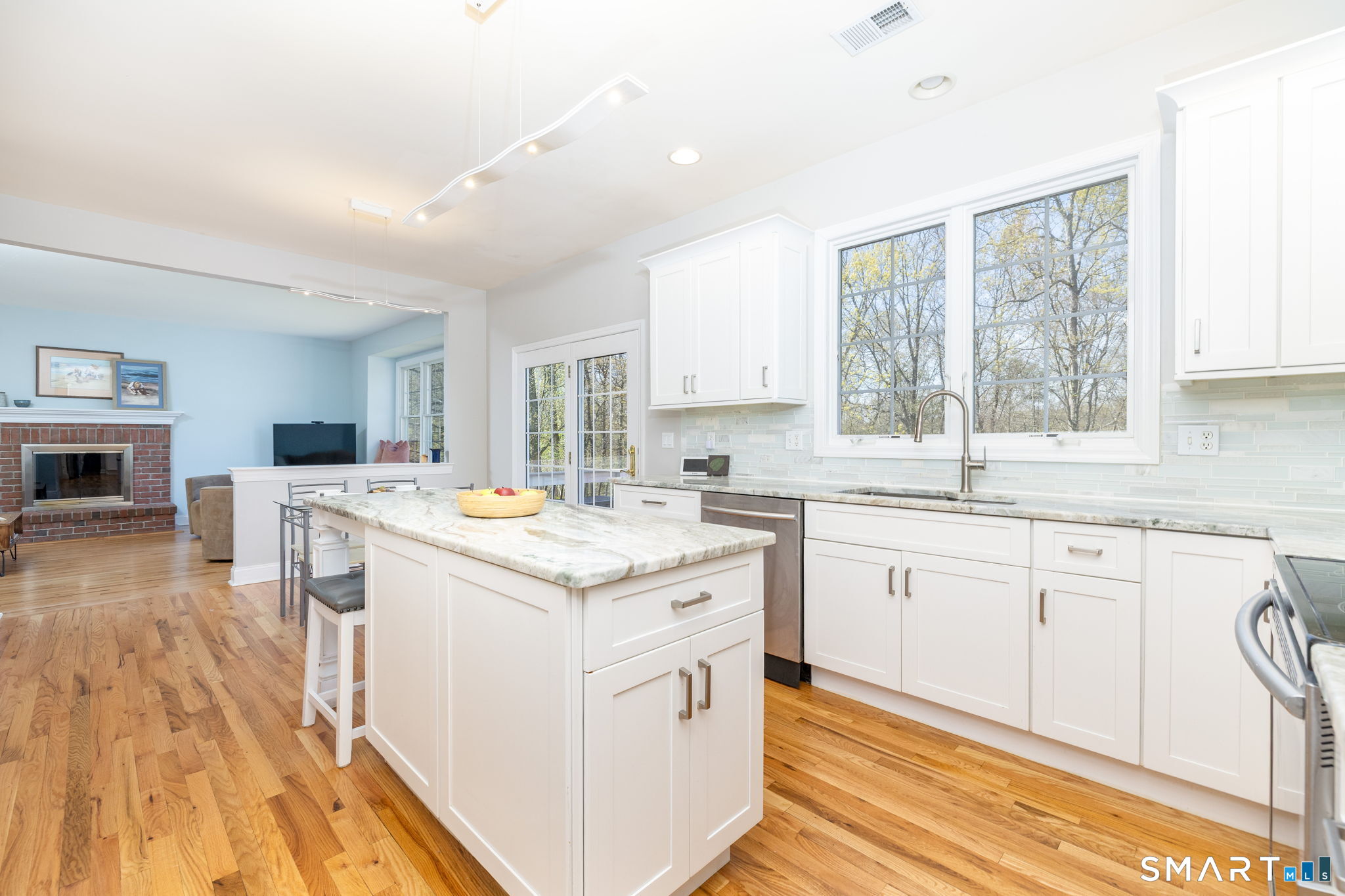 10 Eastham Bridge Road East Hampton, CT 06424 - Photo 13 of 37
