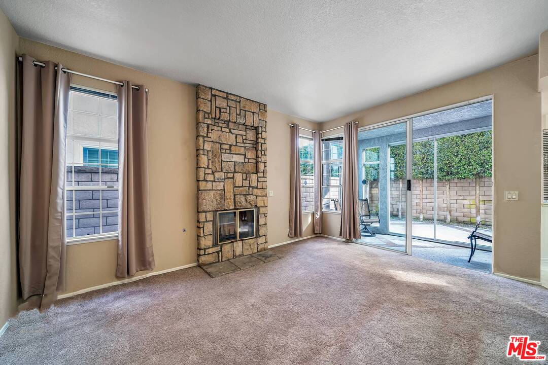 7706 West 80th Street Playa del Rey, CA 90293 - Photo 9 of 30 Gallery Image 9