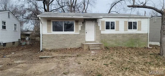 $29,900 | 1219 Congress Avenue, St. Louis, MO 63138