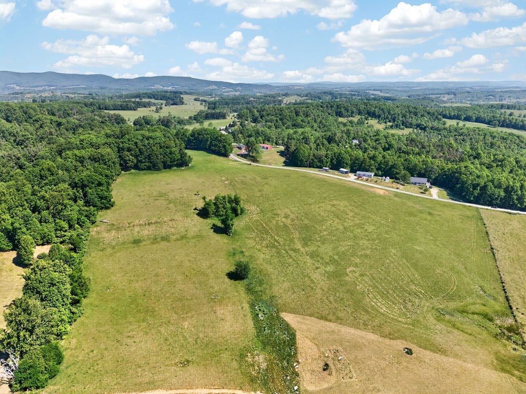 5.65 Long Level Road Southwest, Unit 12C Floyd, VA 24091 - Photo 18 of 31 Gallery Image 18
