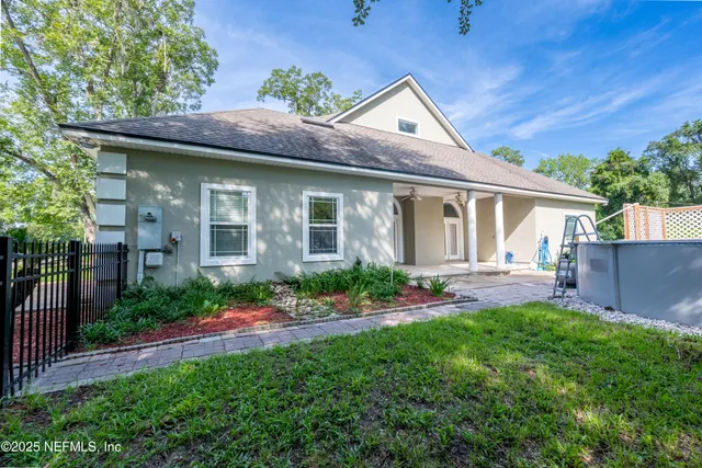 $468,000 | 10215 North Glen Avenue, Glen St. Mary, FL 32040