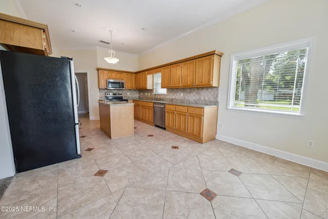 $468,000 | 10215 North Glen Avenue, Glen St. Mary, FL 32040