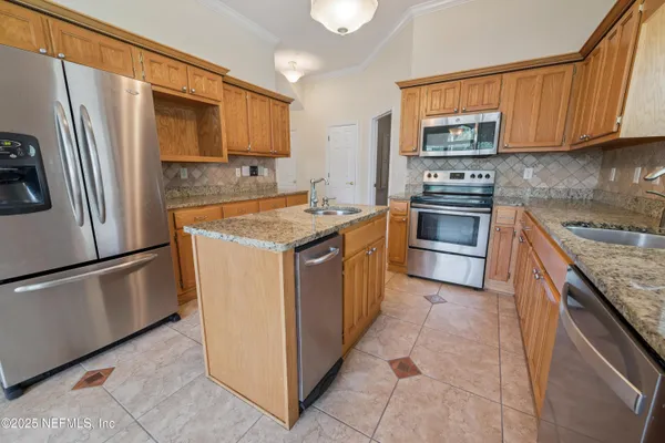 $439,000 | 10215 North Glen Avenue, Glen St. Mary, FL 32040