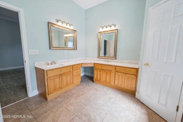 $468,000 | 10215 North Glen Avenue, Glen St. Mary, FL 32040