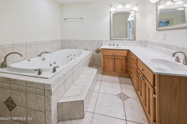 $439,000 | 10215 North Glen Avenue, Glen St. Mary, FL 32040