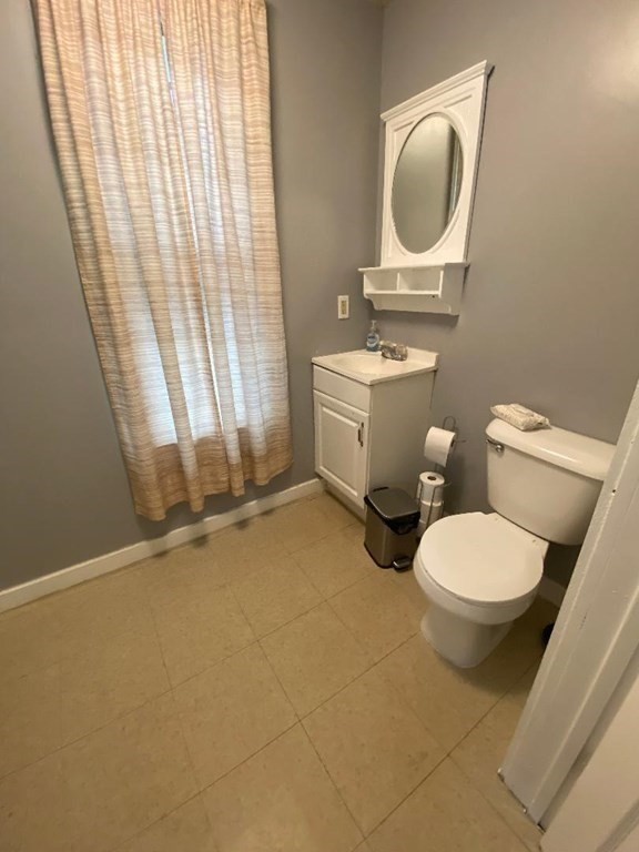 187-189 White Street Springfield, MA 01108 - Photo 6 of 23 Gallery Image 6