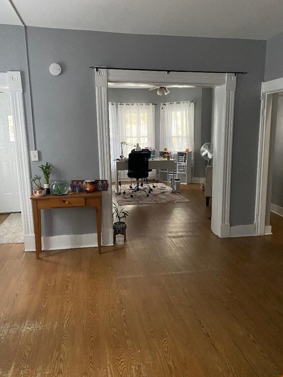 187-189 White Street Springfield, MA 01108 - Photo 7 of 23 Gallery Image 7