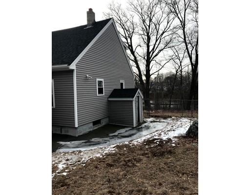 30 Riverbank Road Saugus, MA 01906 - Photo 5 of 29