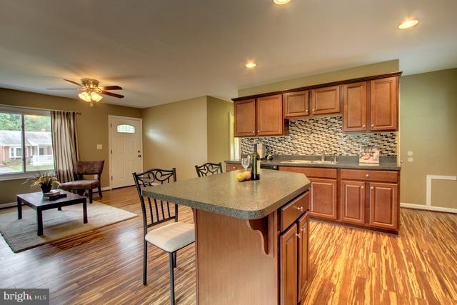 811 Ivydale Road Reisterstown, MD 21136 - Photo 1 of 25 Kitchen