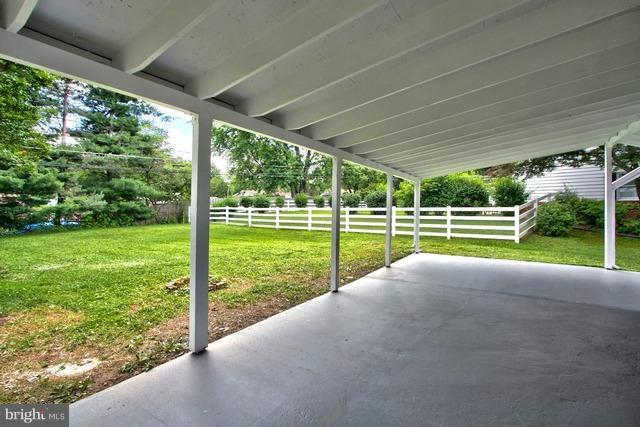 811 Ivydale Road Reisterstown, MD 21136 - Photo 4 of 25 Exterior (Rear)
