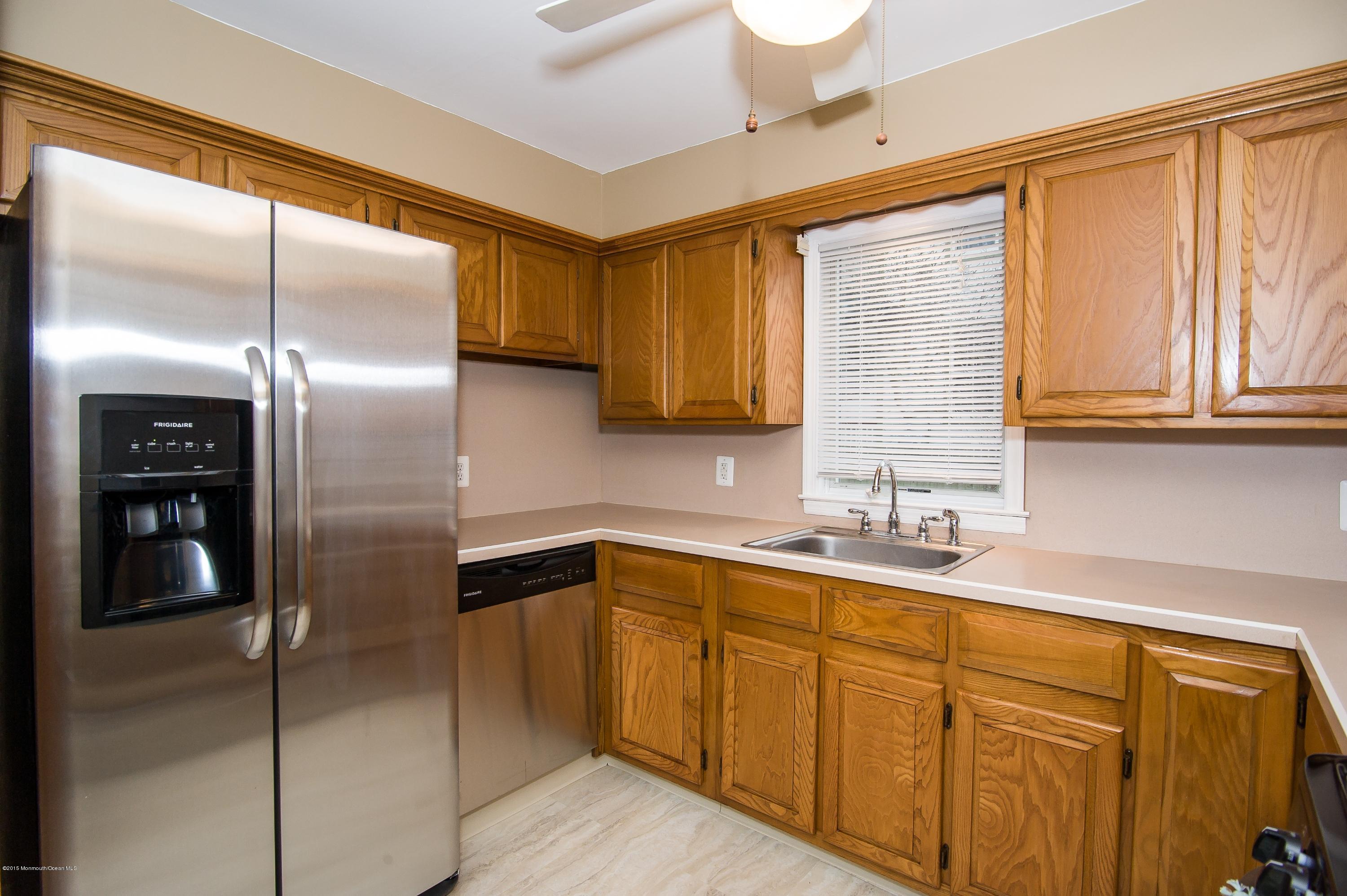 74 Atlantic Street Keyport, NJ 07735 - Photo 15 of 33 Kitchen