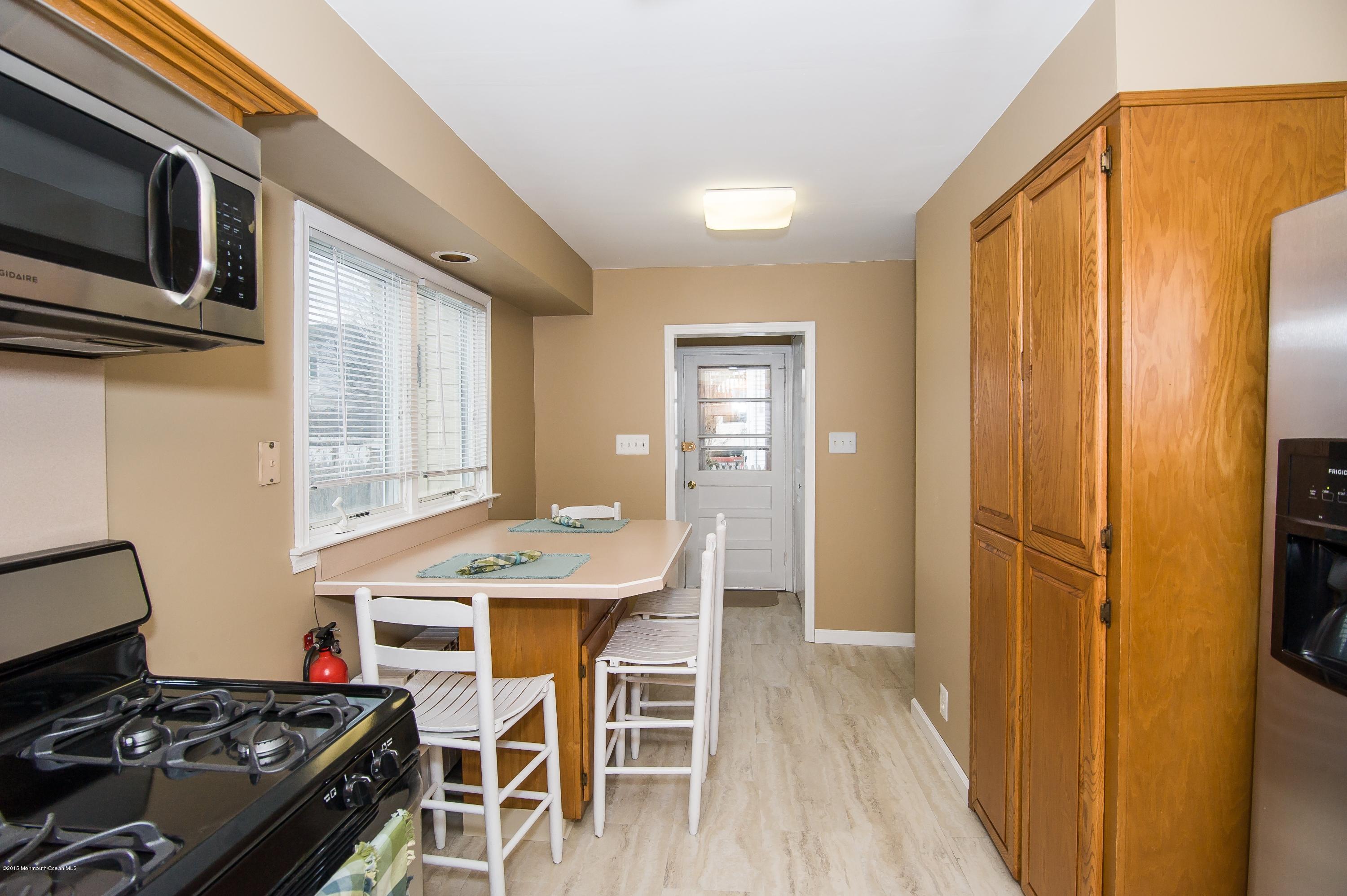 74 Atlantic Street Keyport, NJ 07735 - Photo 17 of 33 Kitchen