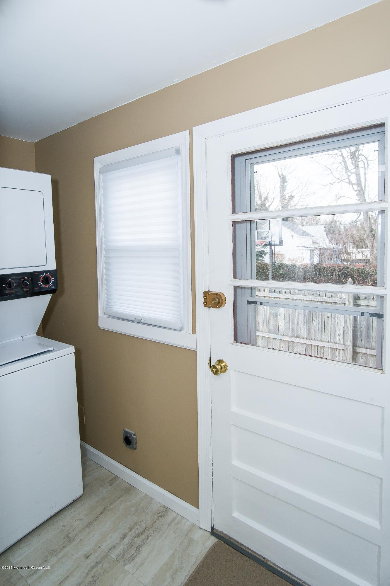 74 Atlantic Street Keyport, NJ 07735 - Photo 23 of 33 Laundry