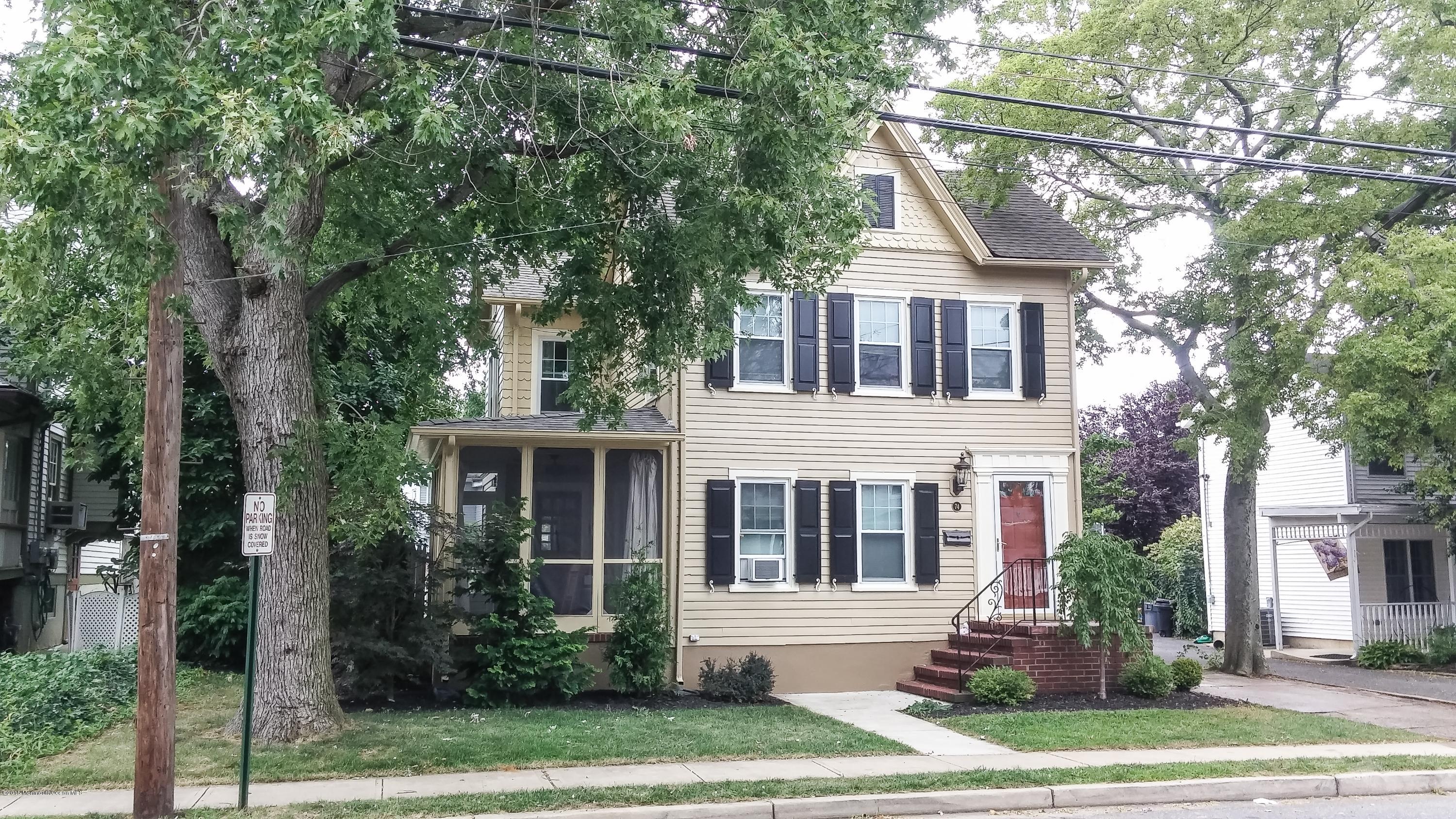 74 Atlantic Street Keyport, NJ 07735 - Photo 4 of 33 Front 3