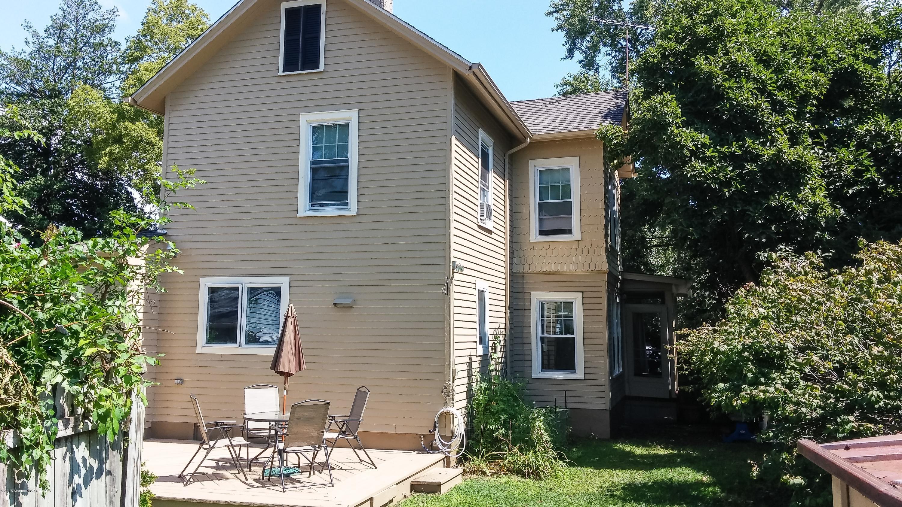 74 Atlantic Street Keyport, NJ 07735 - Photo 6 of 33 Back of House with Patio