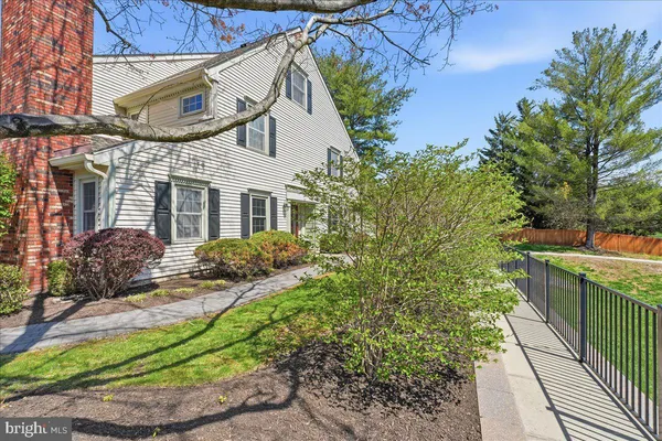 $644,900 | 20 Fair Acres Court, Princeton, NJ 08540