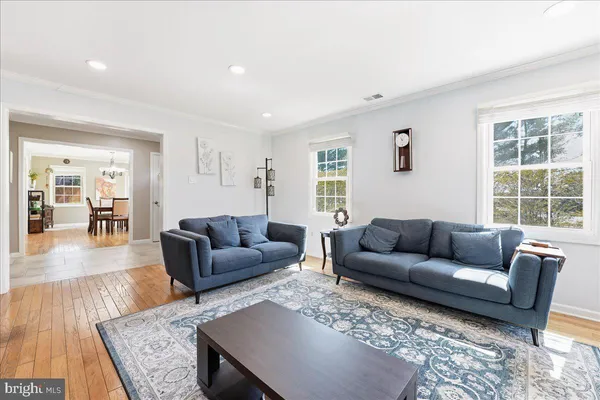 $644,900 | 20 Fair Acres Court, Princeton, NJ 08540