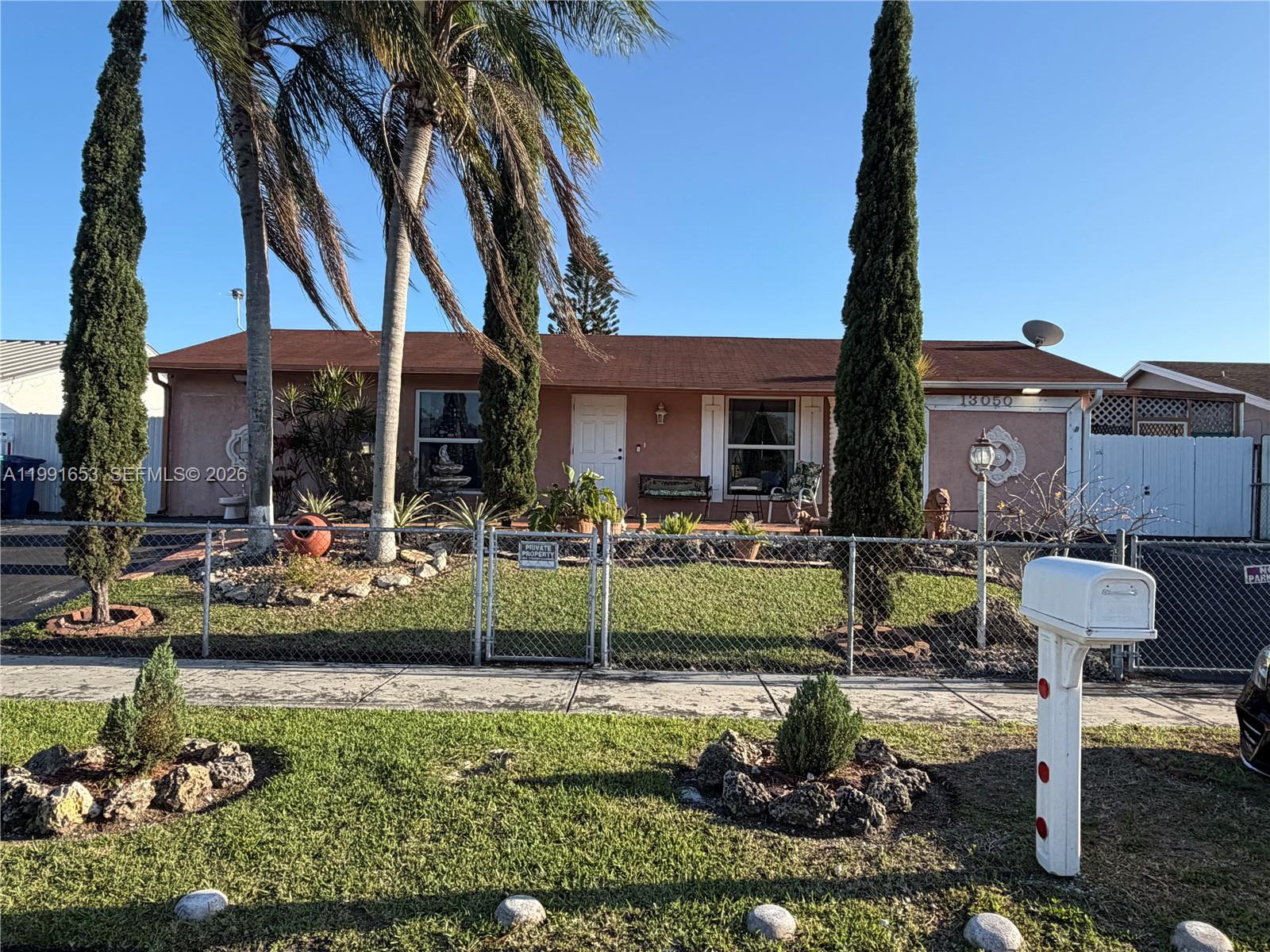 13050 Southwest 261st Terrace Homestead, FL 33032 - Photo 1 of 32