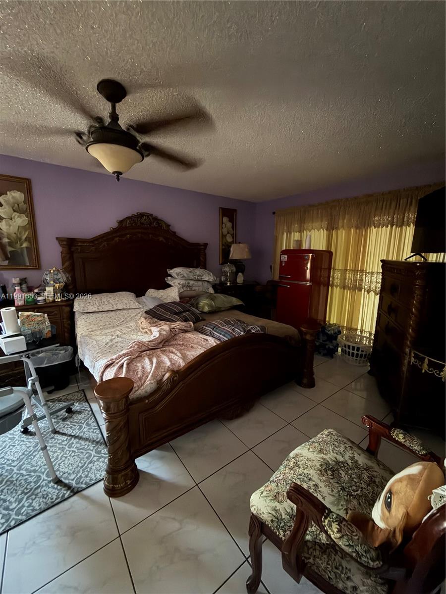 13050 Southwest 261st Terrace Homestead, FL 33032 - Photo 25 of 32