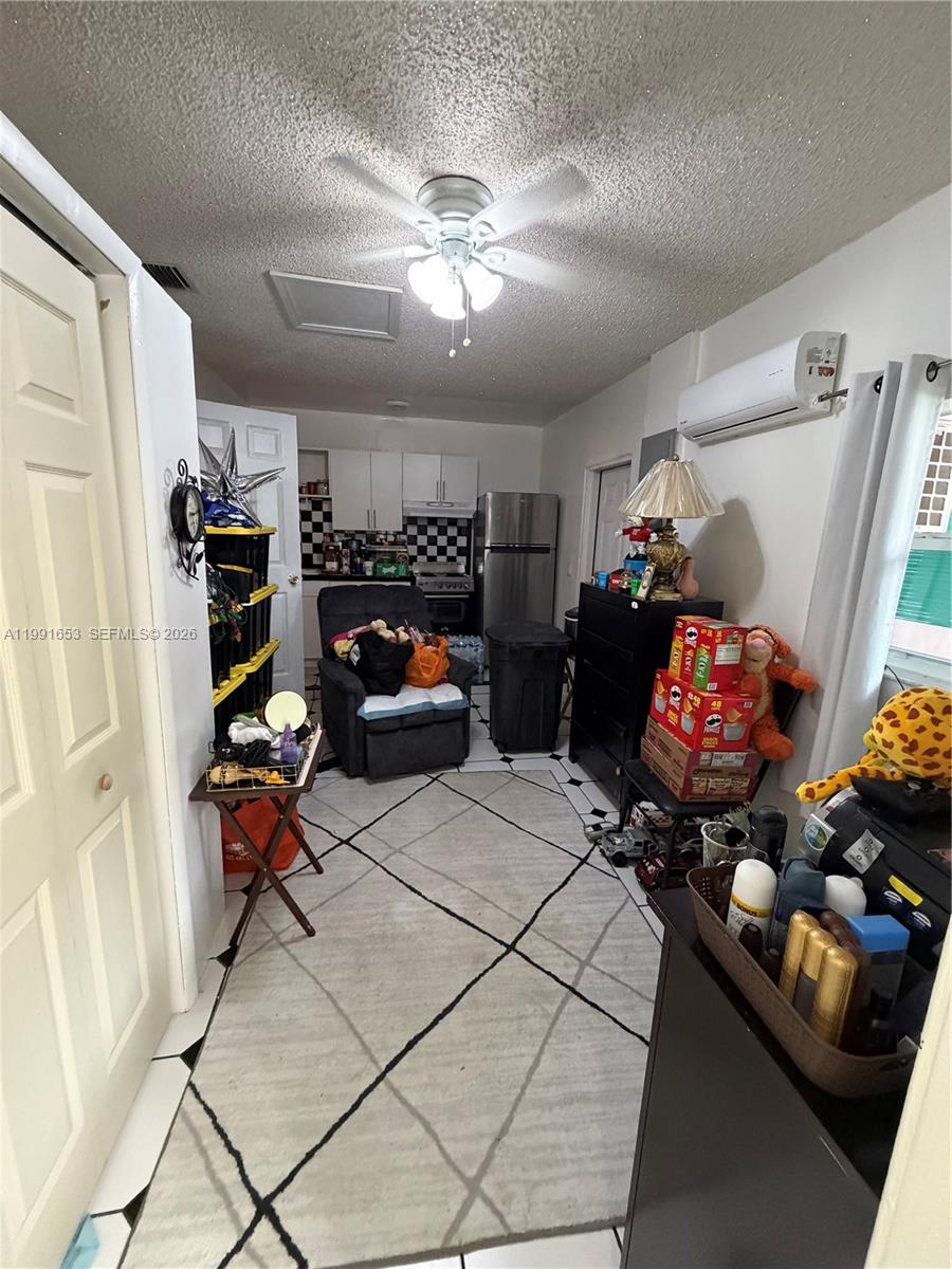 13050 Southwest 261st Terrace Homestead, FL 33032 - Photo 29 of 32