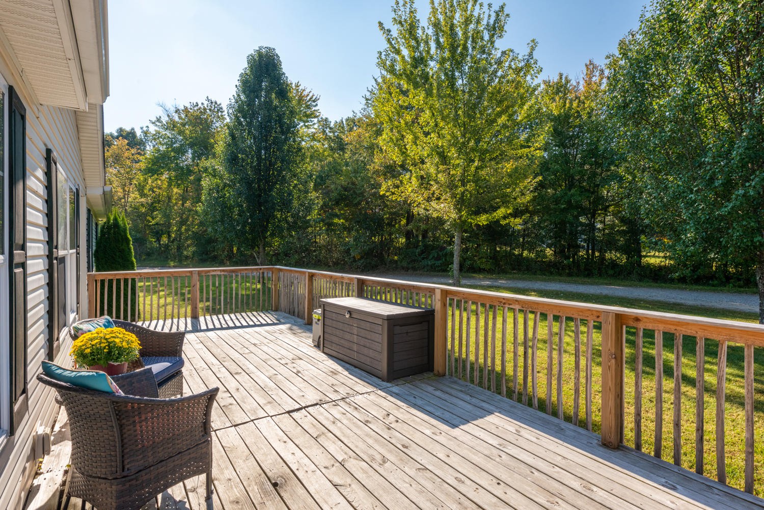 9879 Reynolds Road Soddy Daisy, TN 37379 - Photo 4 of 27 Gallery Image 4