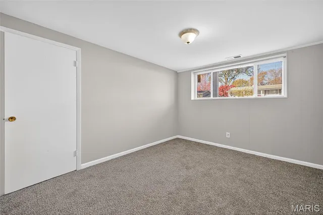 $215,000 | 390 Downing Avenue, Florissant, MO 63031