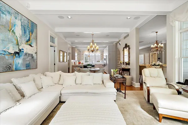 $1,295,000 | 3277 Estates Drive, St. Joseph, MI 49085