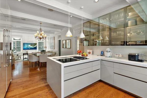 $1,295,000 | 3277 Estates Drive, St. Joseph, MI 49085