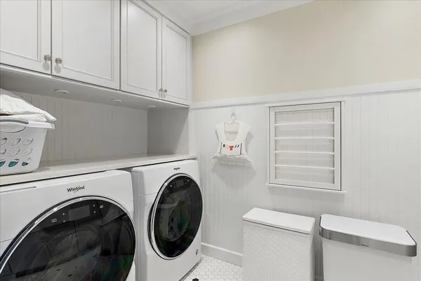 $1,295,000 | 3277 Estates Drive, St. Joseph, MI 49085