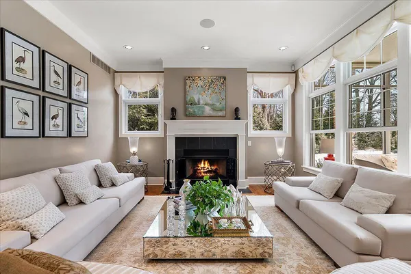 $1,295,000 | 3277 Estates Drive, St. Joseph, MI 49085