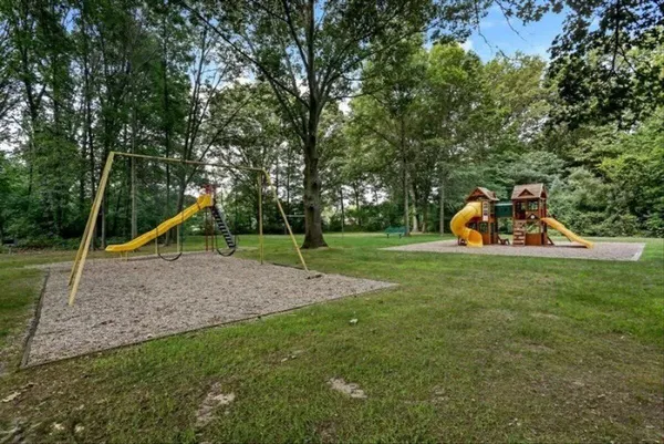 $1,295,000 | 3277 Estates Drive, St. Joseph, MI 49085