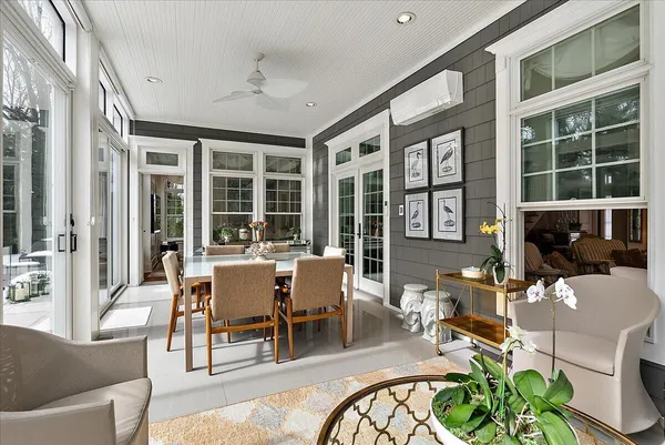 $1,295,000 | 3277 Estates Drive, St. Joseph, MI 49085