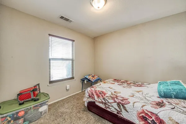 $365,000 | 221 Hillcrest Street, Porterville, CA 93257