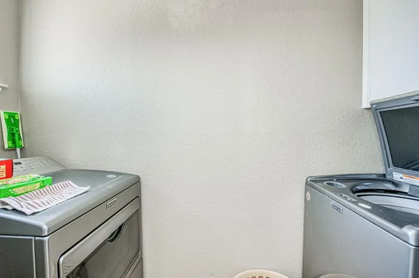 $365,000 | 221 Hillcrest Street, Porterville, CA 93257