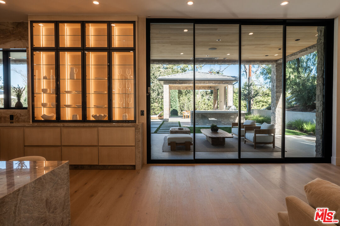 5831 Fitzpatrick Road Hidden Hills, CA 91302 - Photo 17 of 34