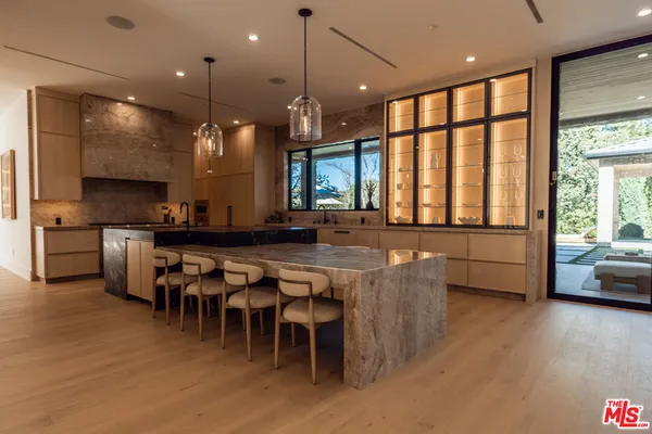 $16,495,000 | 5831 Fitzpatrick Road, Hidden Hills, CA 91302