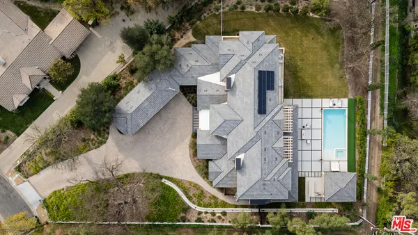 $16,495,000 | 5831 Fitzpatrick Road, Hidden Hills, CA 91302