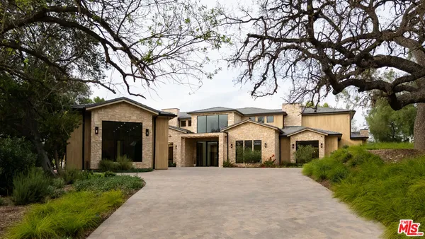 $16,495,000 | 5831 Fitzpatrick Road, Hidden Hills, CA 91302